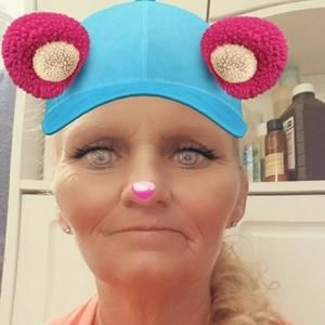 Meet your Posher, Sherry